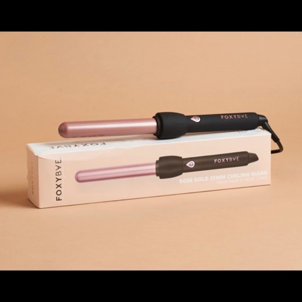 FOXYBAE 25mm Curling Wand with Rose Gold